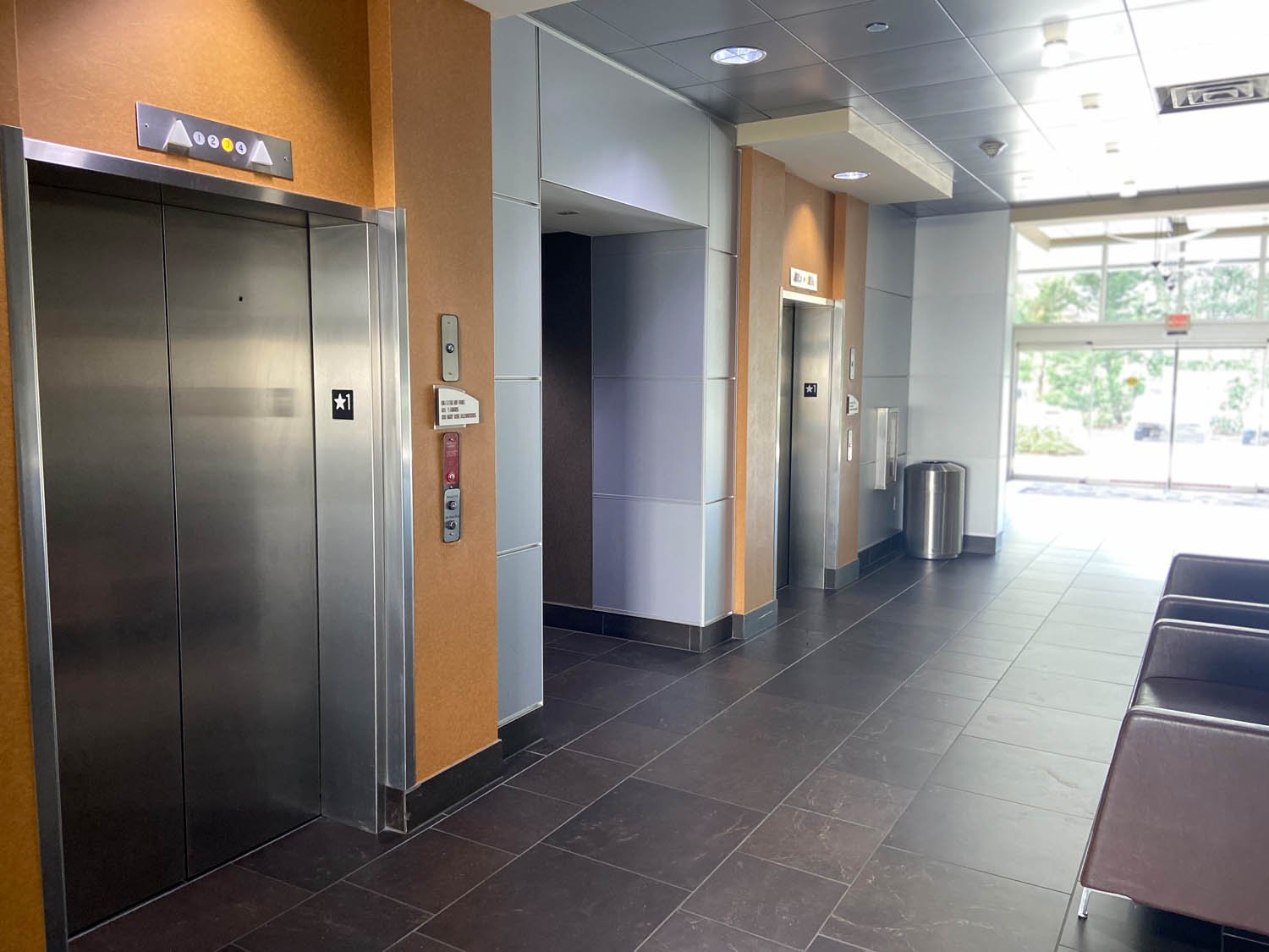 Chattanooga-TN-Lobby