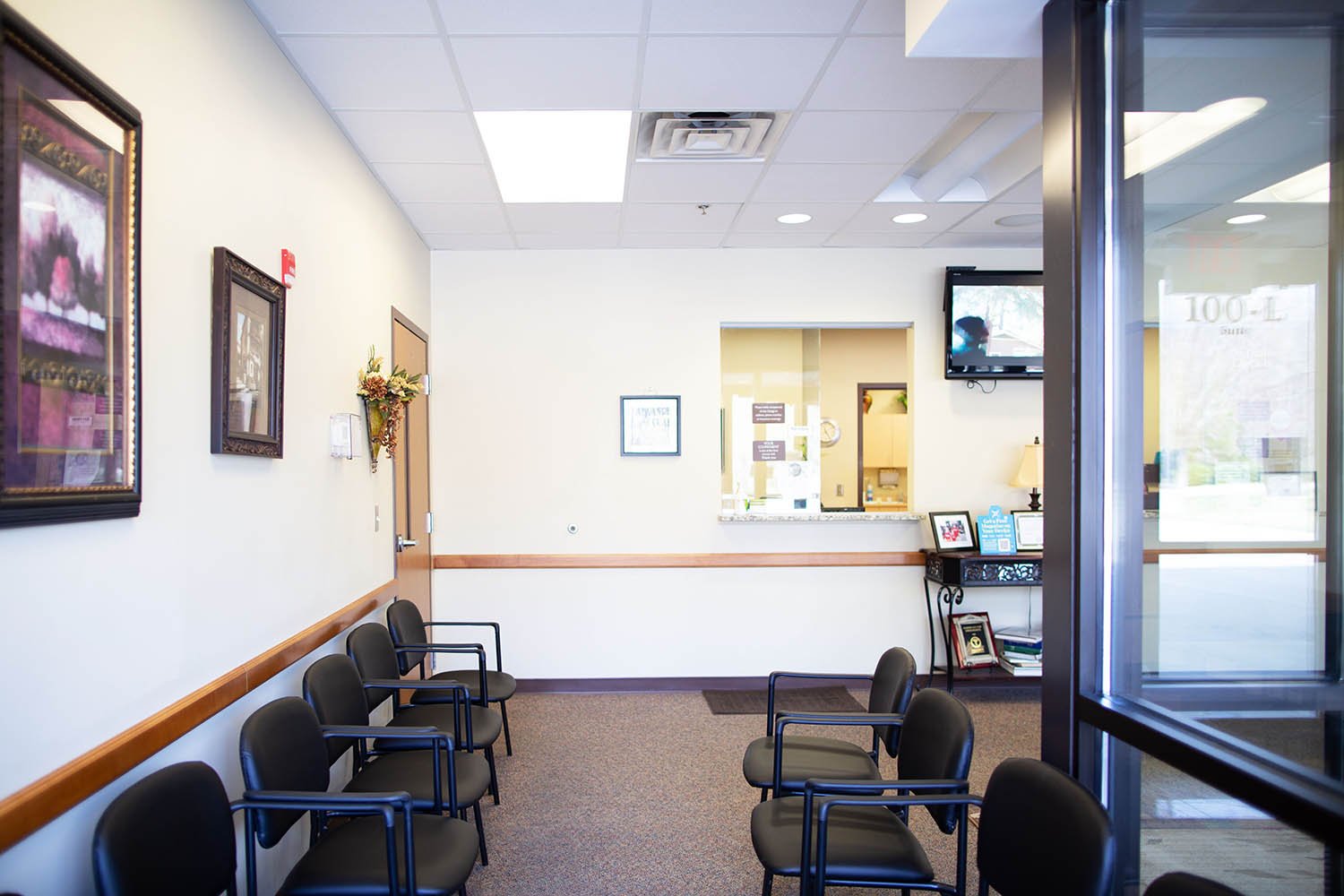 Clarksville-TN-Waiting-Room-1-