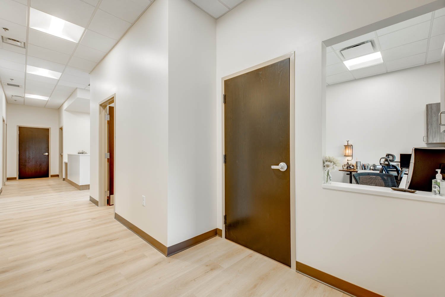 Dayton-TN-Front-Desk