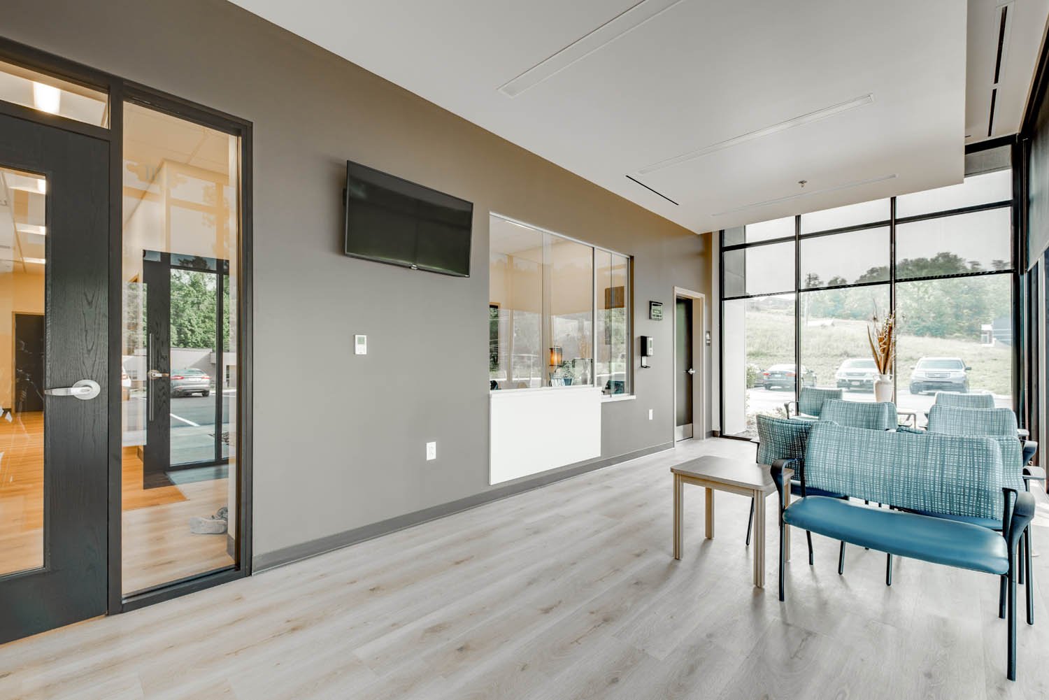 Dayton-TN-Waiting-Room-2