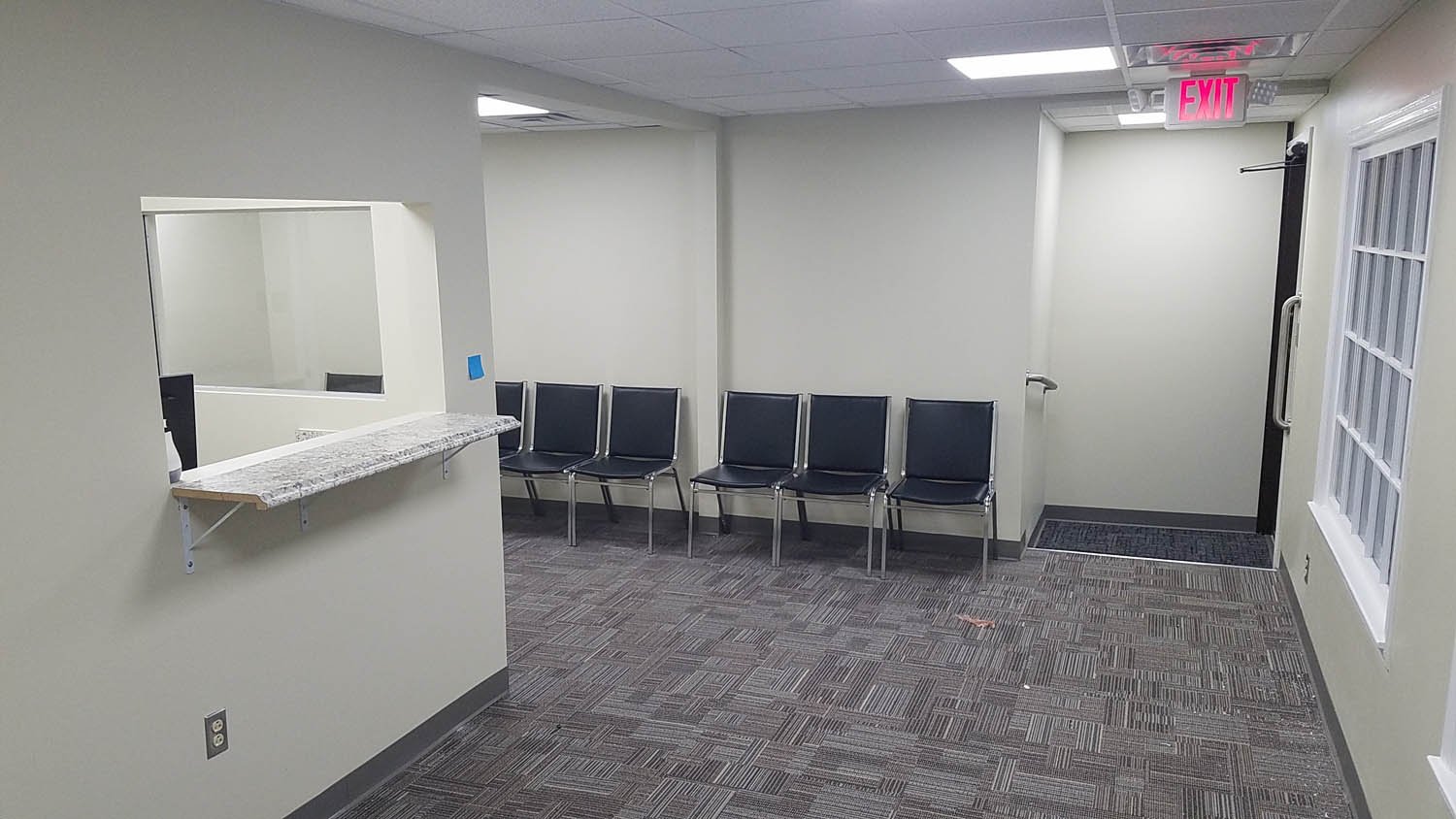 Decatur-AL-Waiting-Room-