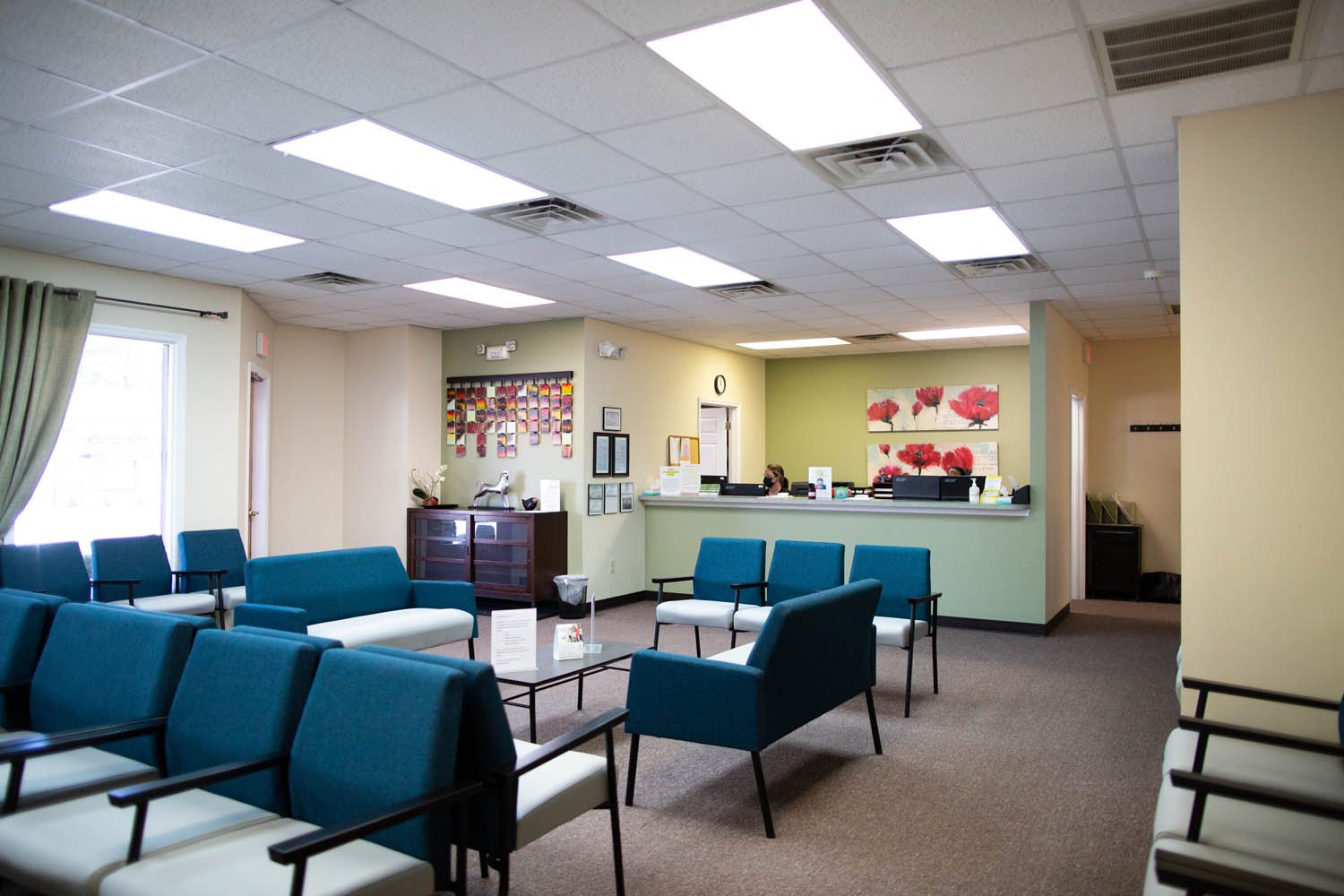 Murfreesboro-TN-Exterior-Waiting-Room-4