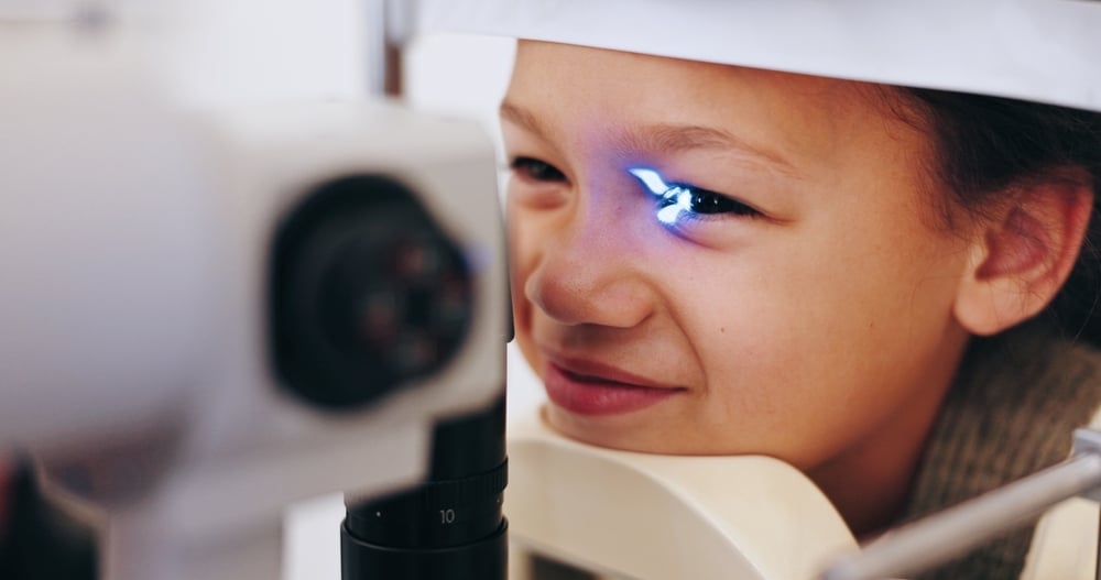 Pediatric vision test using child-friendly eye chart