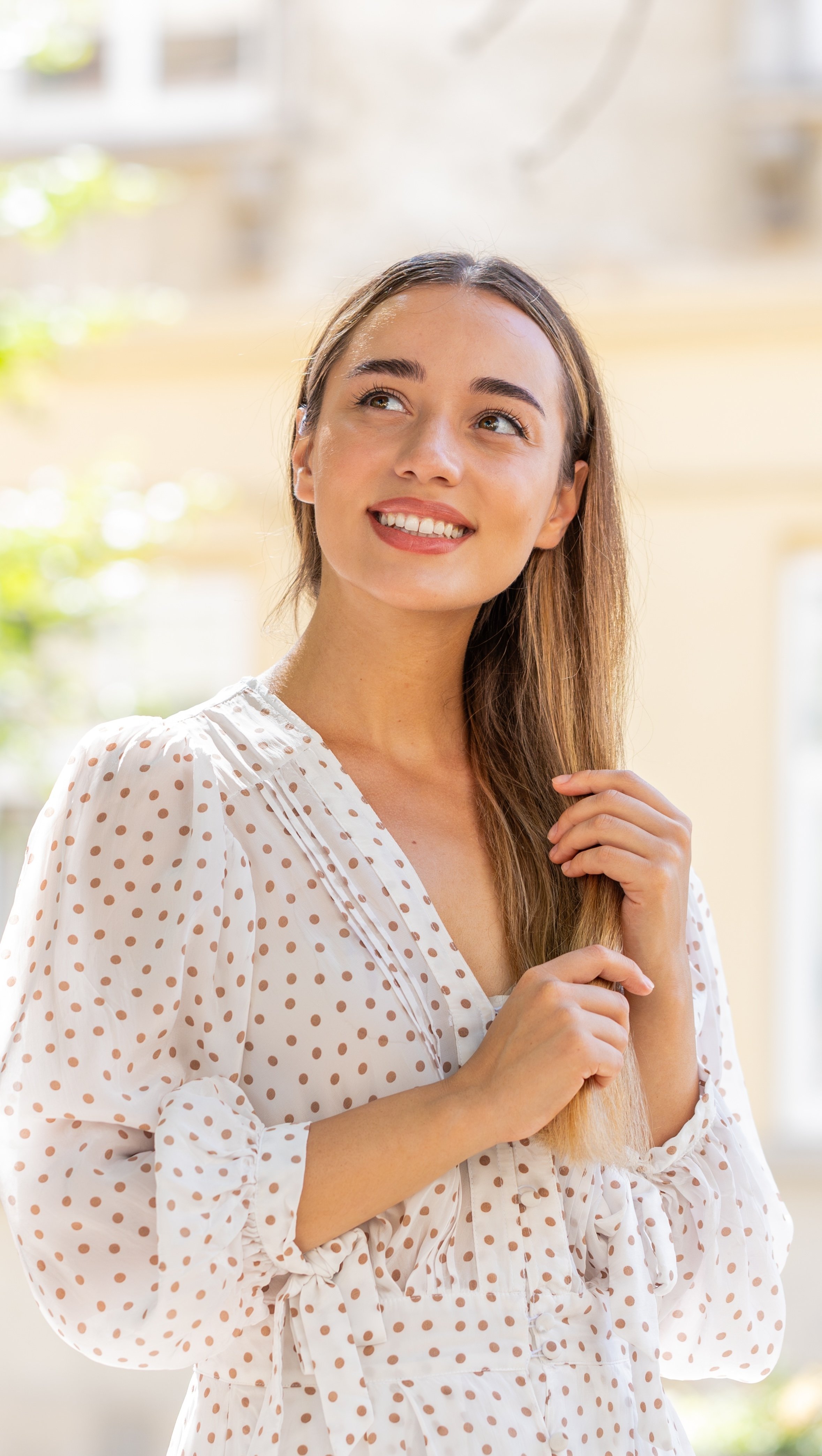 What To Expect During LASIK Surgery, Recovery & Cost